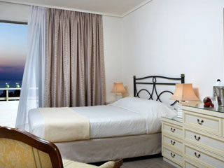 Amarilia Hotel Vouliagmeni Guestroom