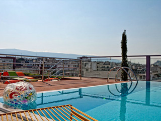 Novus City Hotel