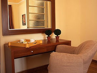 Centro Residence Guestroom