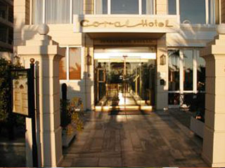 Coral Best Western Hotel Entrance