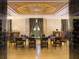 Eridanus Hotel Conference Room