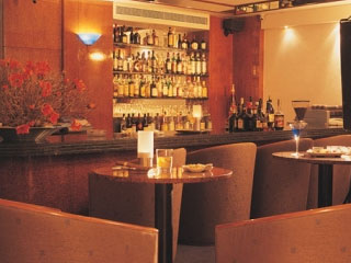 Golden Age Hotel Bar