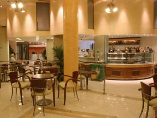 Golden City Hotel Cafe Bar