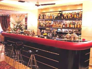 GR Louis Hotel Bar