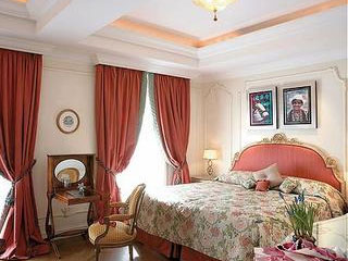 King George Palace Athens Guestroom