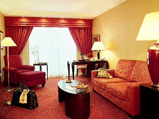 Ledra Marriott Hospitality SUIte Living Room