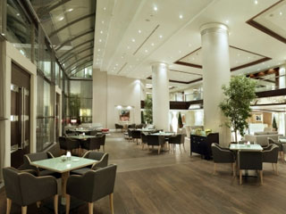 Metropolitan Hotel Lobby Lounge