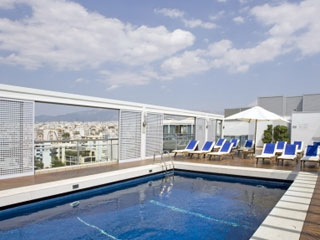Metropolitan Hotel Rooftop Pool