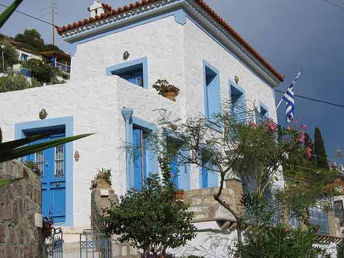 poros traditional house