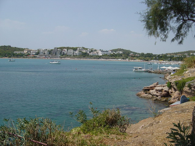 vouliagmeni beach athens